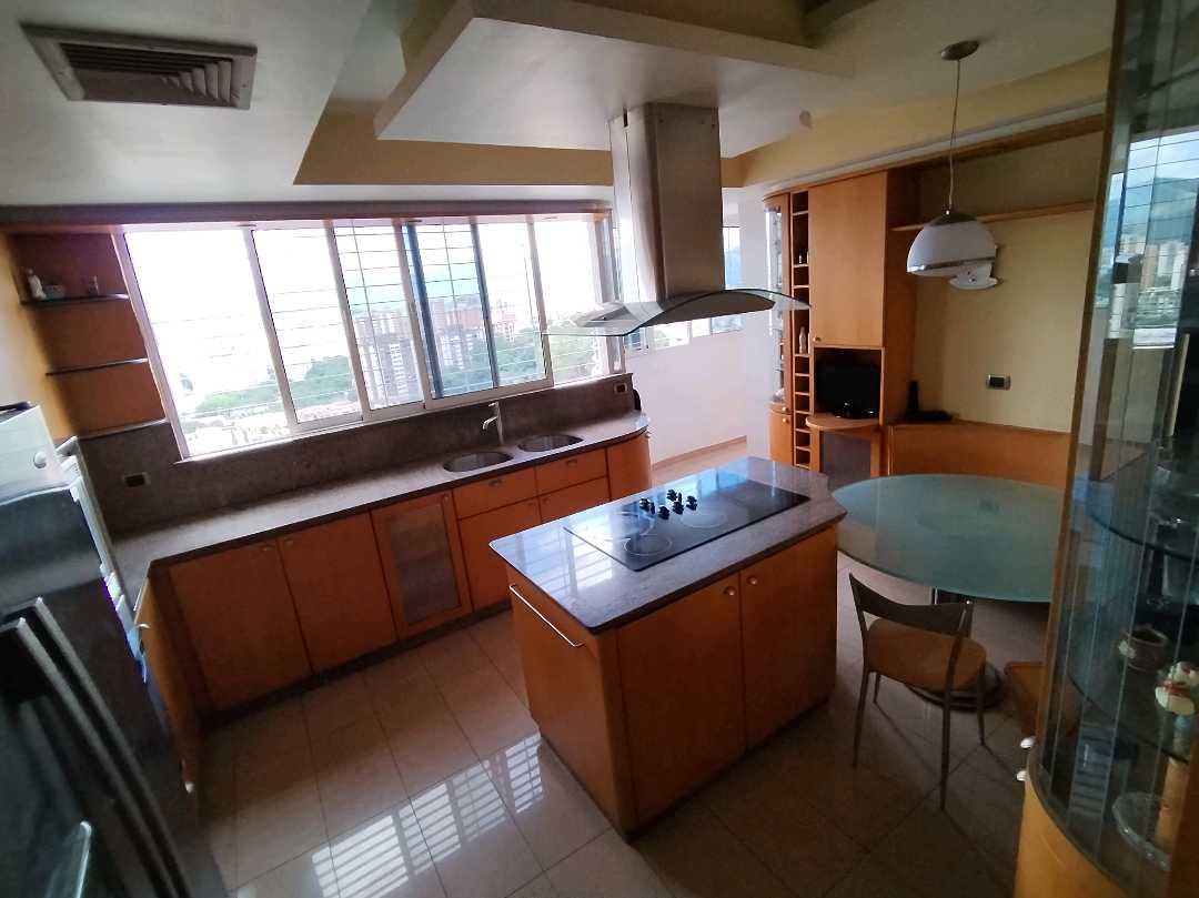 Apartamento en Venta en urb El Bosque EM-8370480 - Foto 8