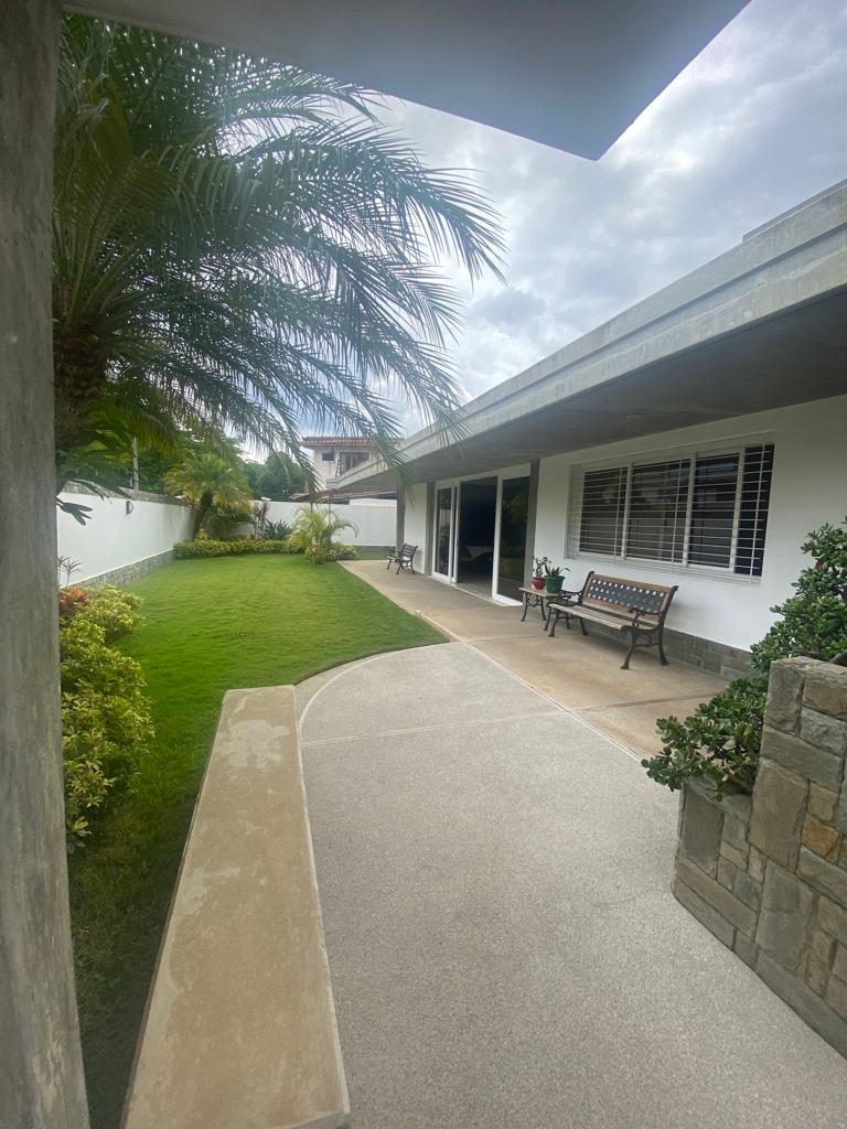 Se vende casa 450m2 4h/5b/4p Caurimare 7479 - Otras fotos
