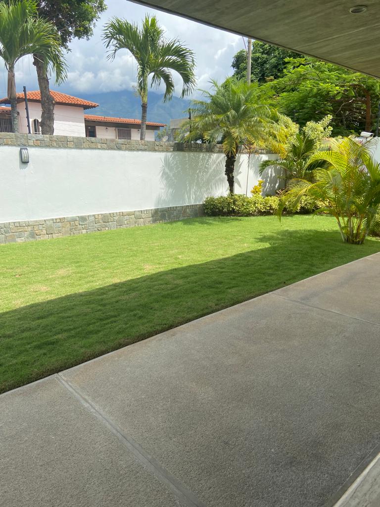 Se vende casa 450m2 4h/5b/4p Caurimare 7479 - Otras fotos