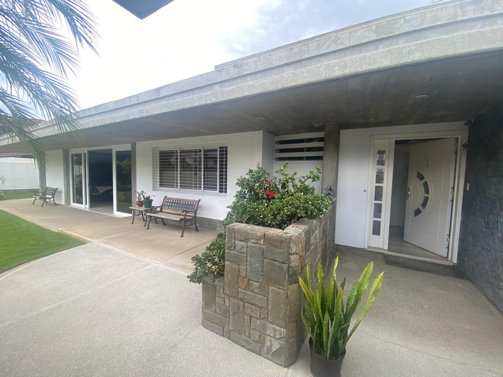 Se vende casa 450m2 4h/5b/4p Caurimare 7479 - Otras fotos