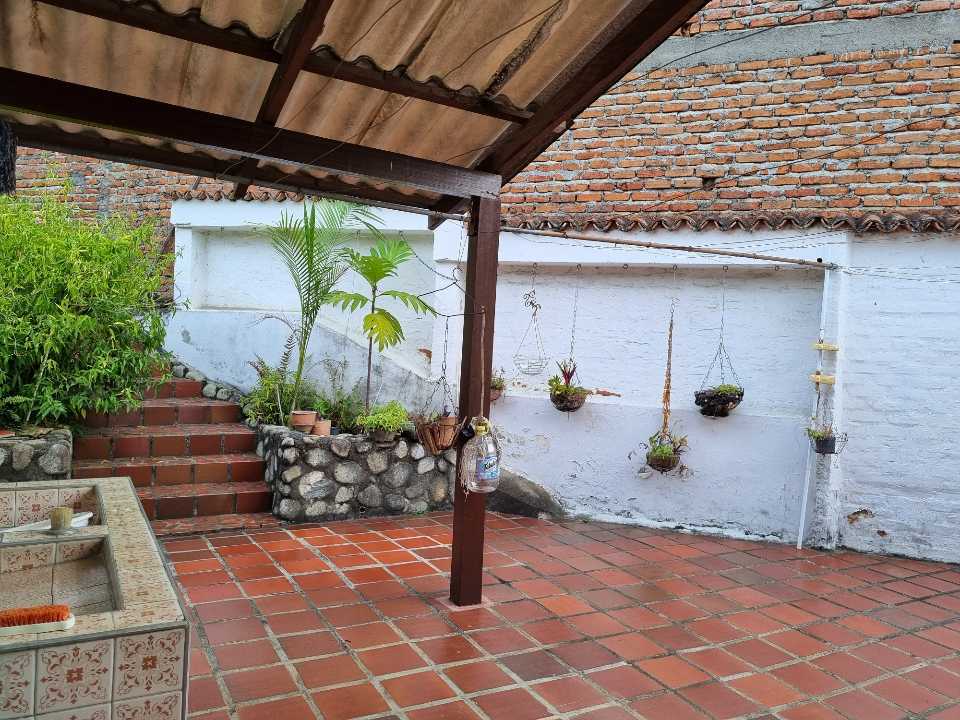 Vendo casa en ciudad jardín Cali W6853620 ISA