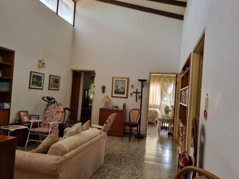 Vendo casa en ciudad jardín Cali W6853620 ISA