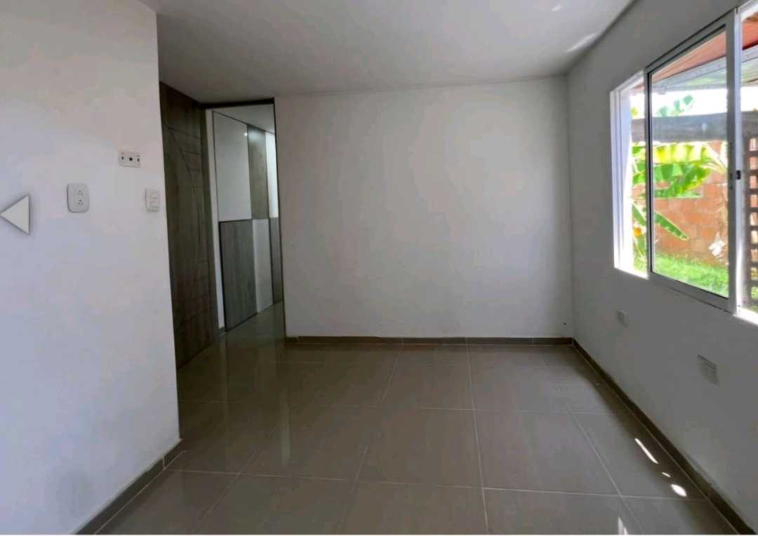 Venta casa el castillo Jamundí 4 habitaciones 350m2 CW8572913 AI