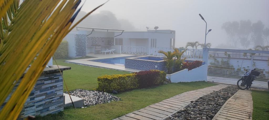 Casa campestre en Vender en Calima