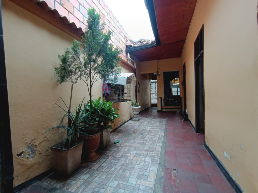 Vendo Casa en san nicolas