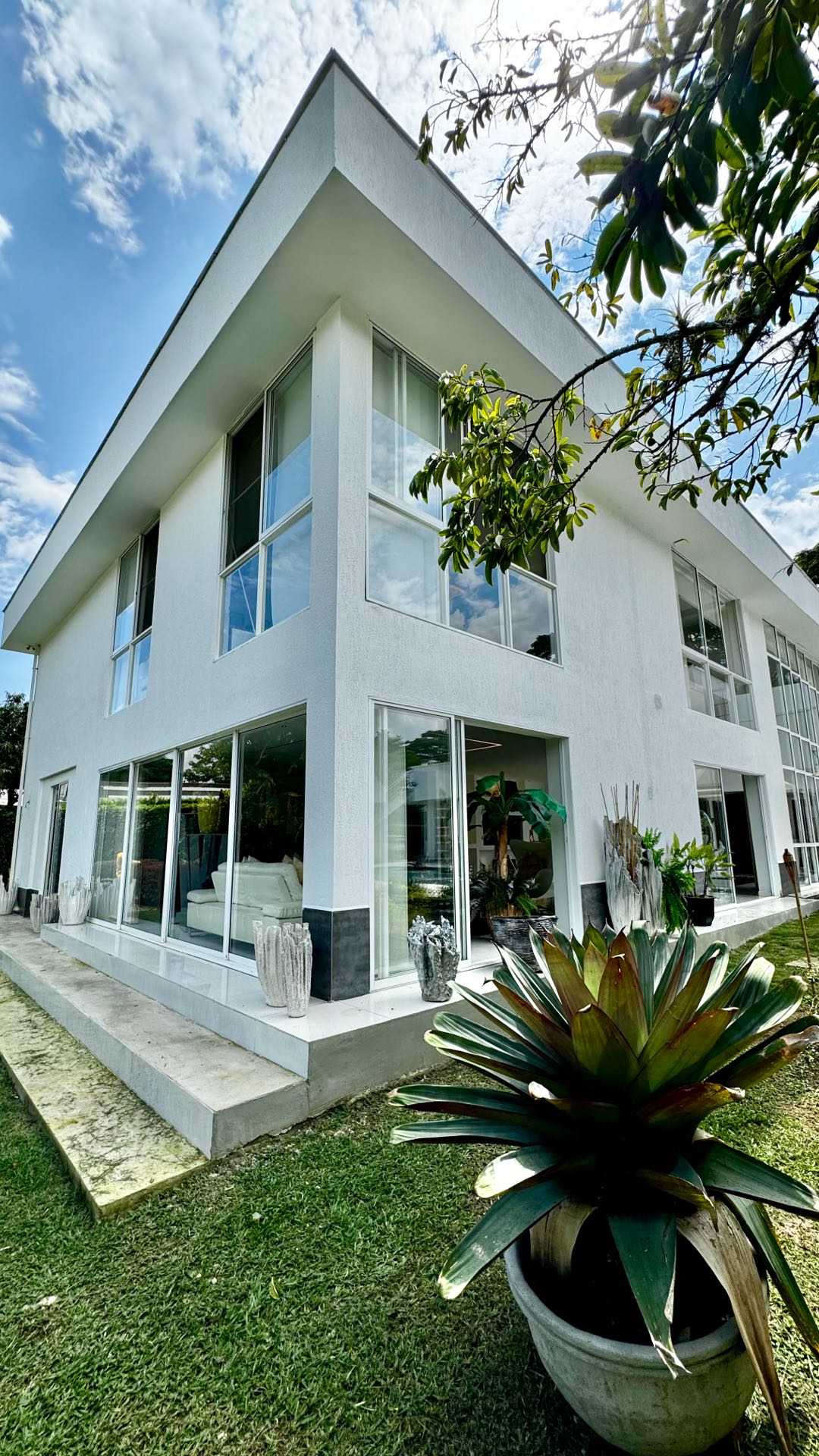VENDO CASA CAMPESTRE EN LA MORADA JAMUNDÍ 588M2 Lote3000M