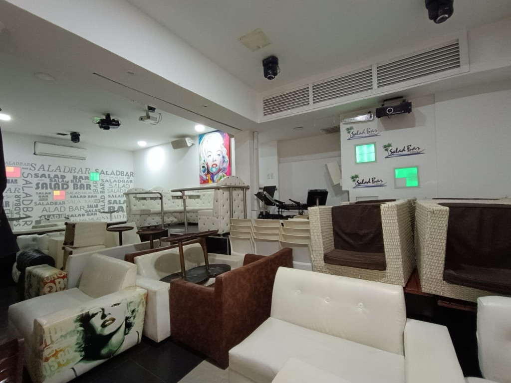 Arriendo local comercial en centro comercial la fontana