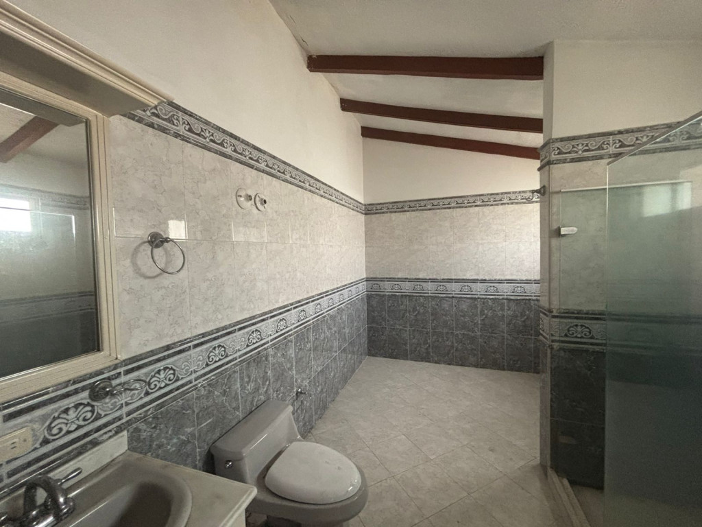 Arriendo casa cerca de  chipichape - Cali