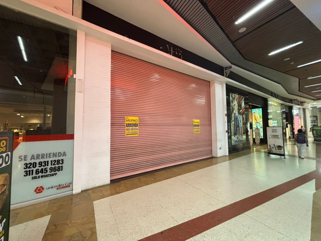 Arriendo local comercial en Unicentro