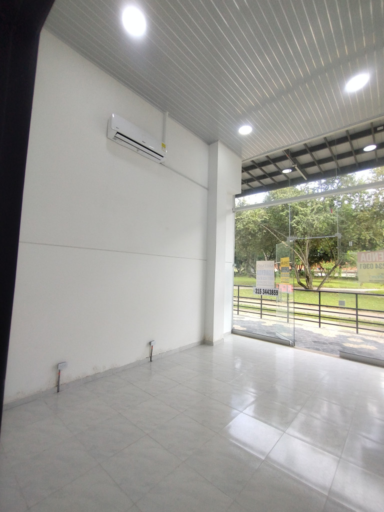 Arriendo local comercial en Bochalema
