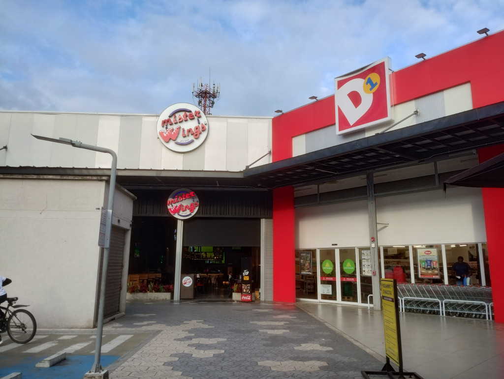 Arriendo local comercial en Bochalema