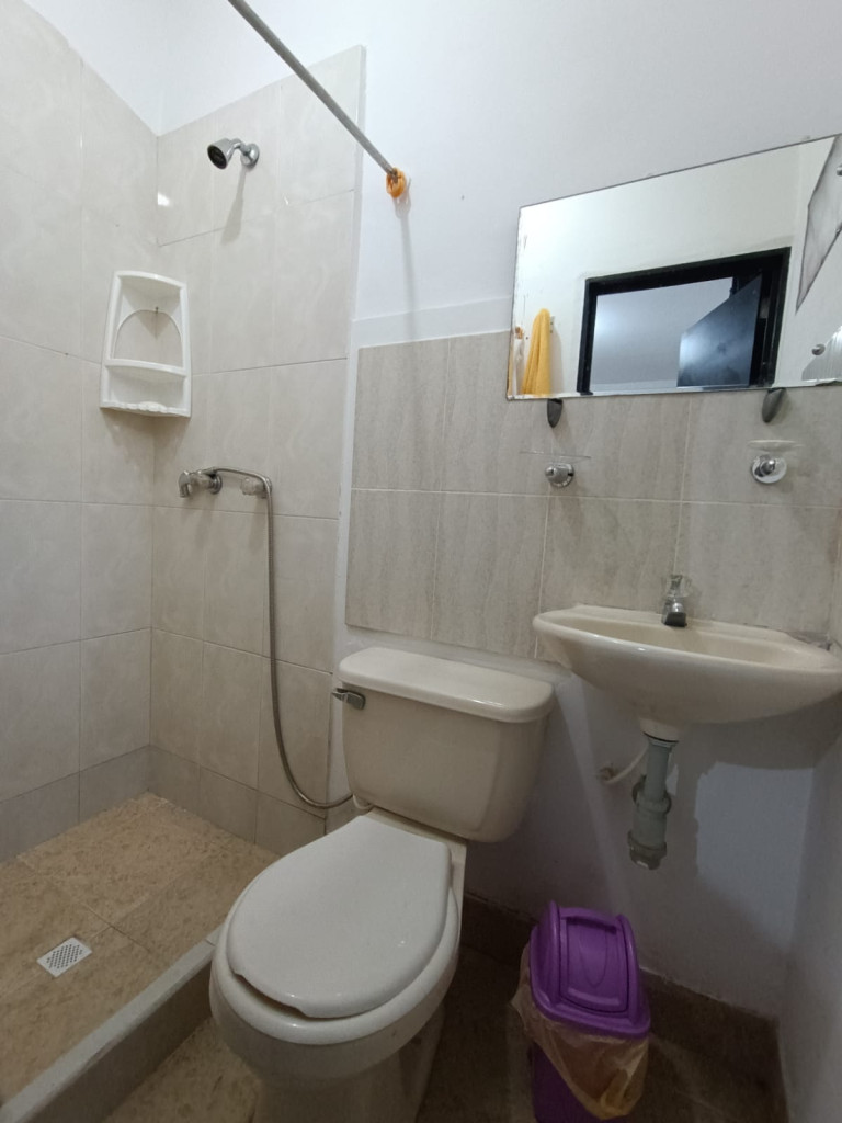 CASA EN VENTA PARA INVERSION AL NORTE DE CALI BARRIO PRADOS DEL NORTE