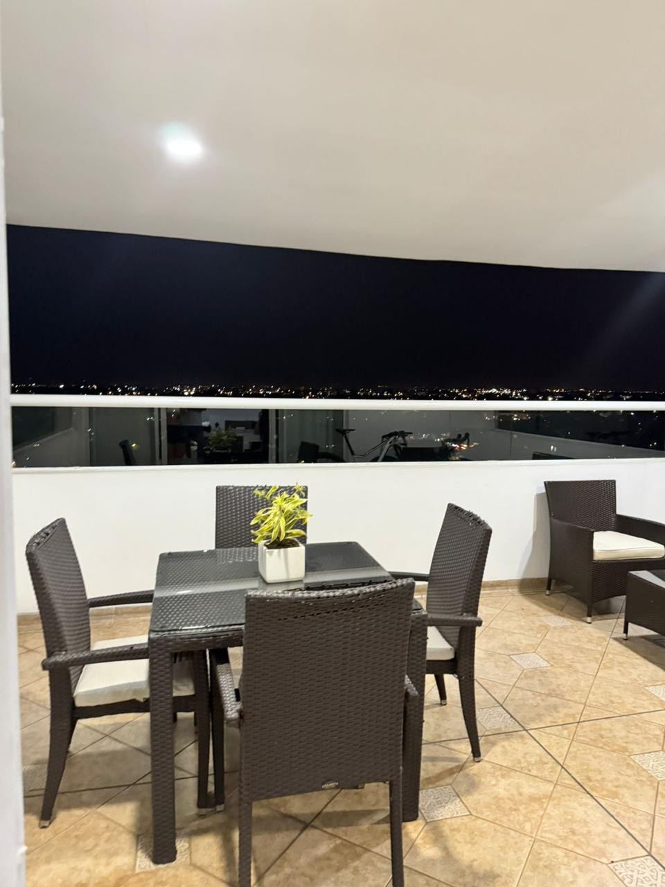 Vendo Pent- House en la Flora