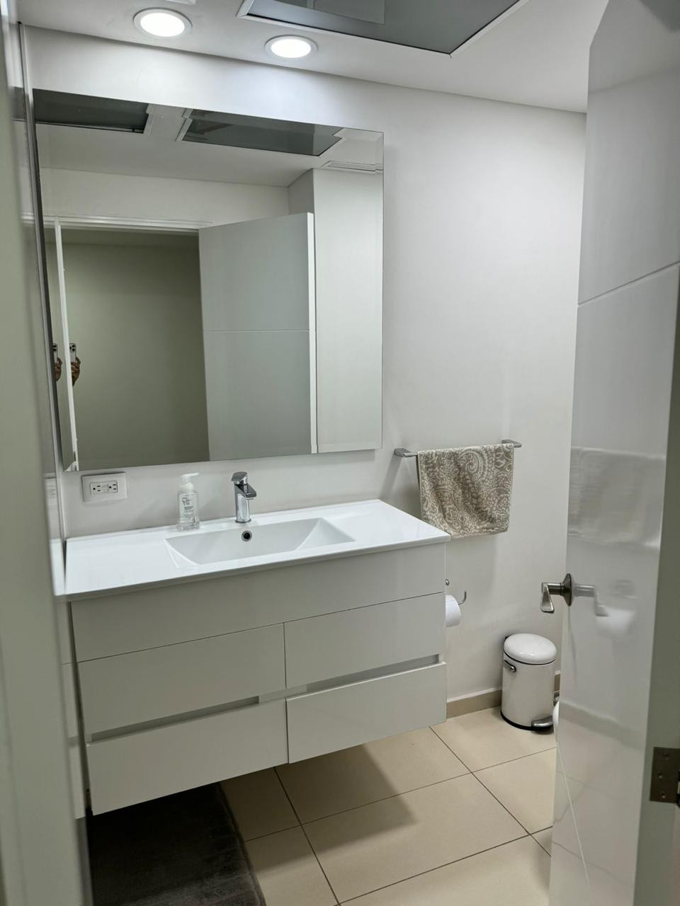 Vendo Pent- House en la Flora