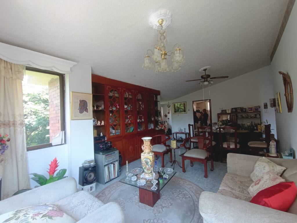 Vendo apartamento Capri