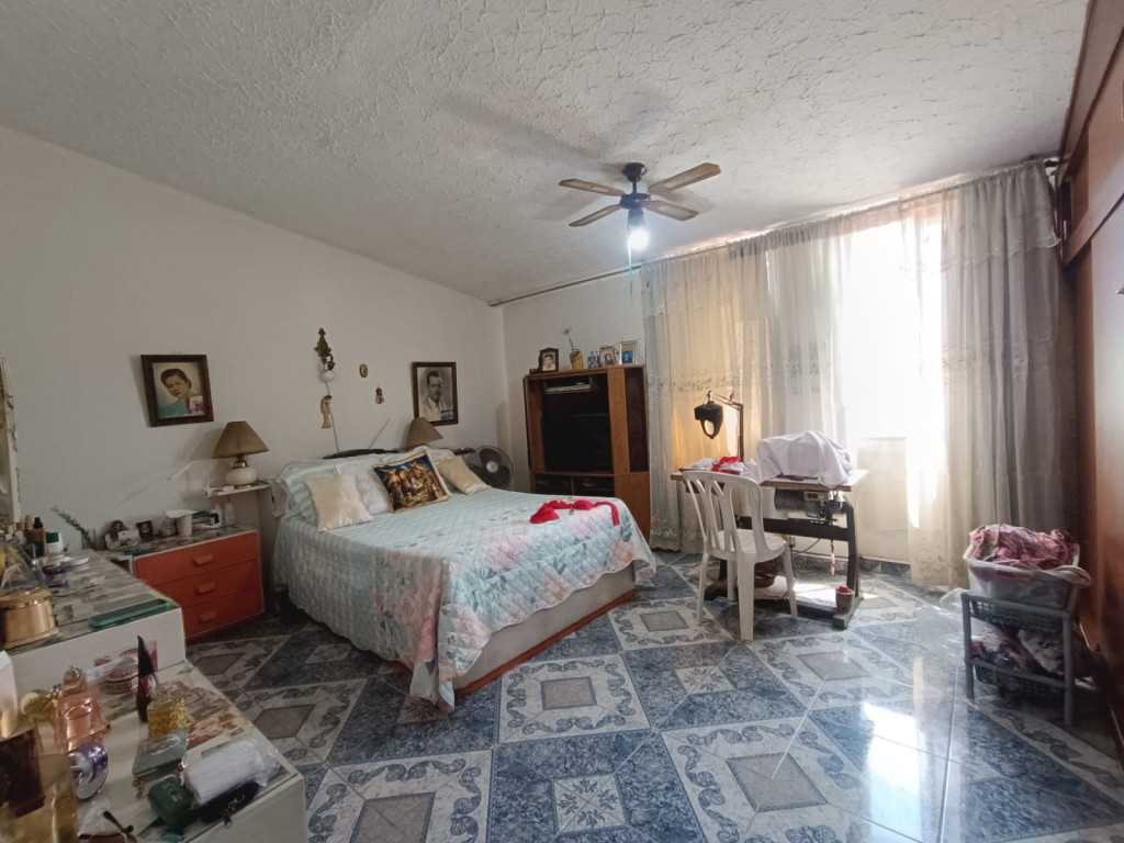 Vendo apartamento Capri
