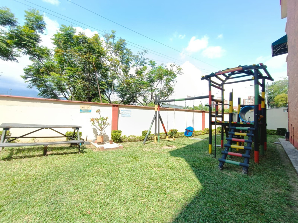 Vendo apartamento Capri