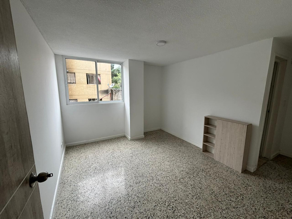 APARTAMENTO EN ARRIENDO AL OESTE CALI EDIFICIO ANDALUCÍA