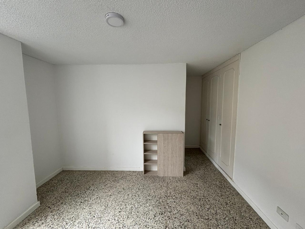 APARTAMENTO EN ARRIENDO AL OESTE CALI EDIFICIO ANDALUCÍA