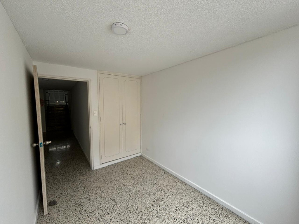 APARTAMENTO EN ARRIENDO AL OESTE CALI EDIFICIO ANDALUCÍA