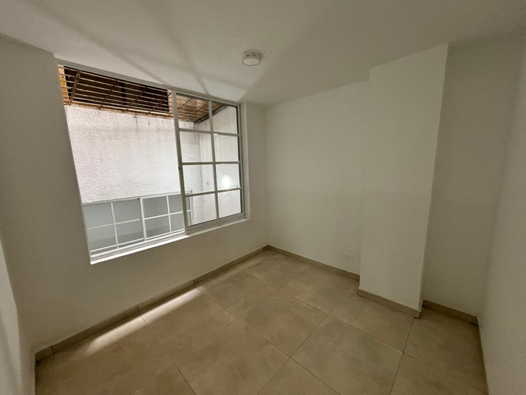 APARTAMENTO EN ARRIENDO AL OESTE CALI EDIFICIO ANDALUCÍA