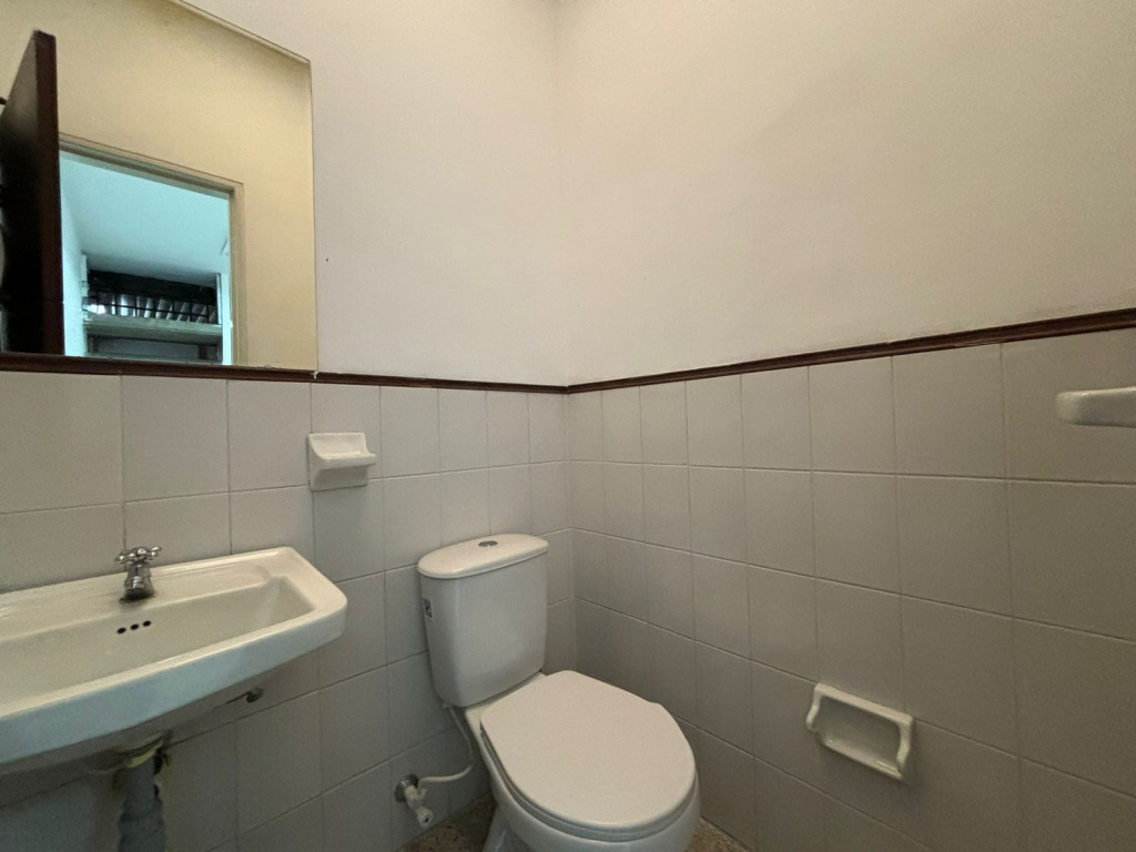 Arriendo local comercial en centro comercial la Fontana