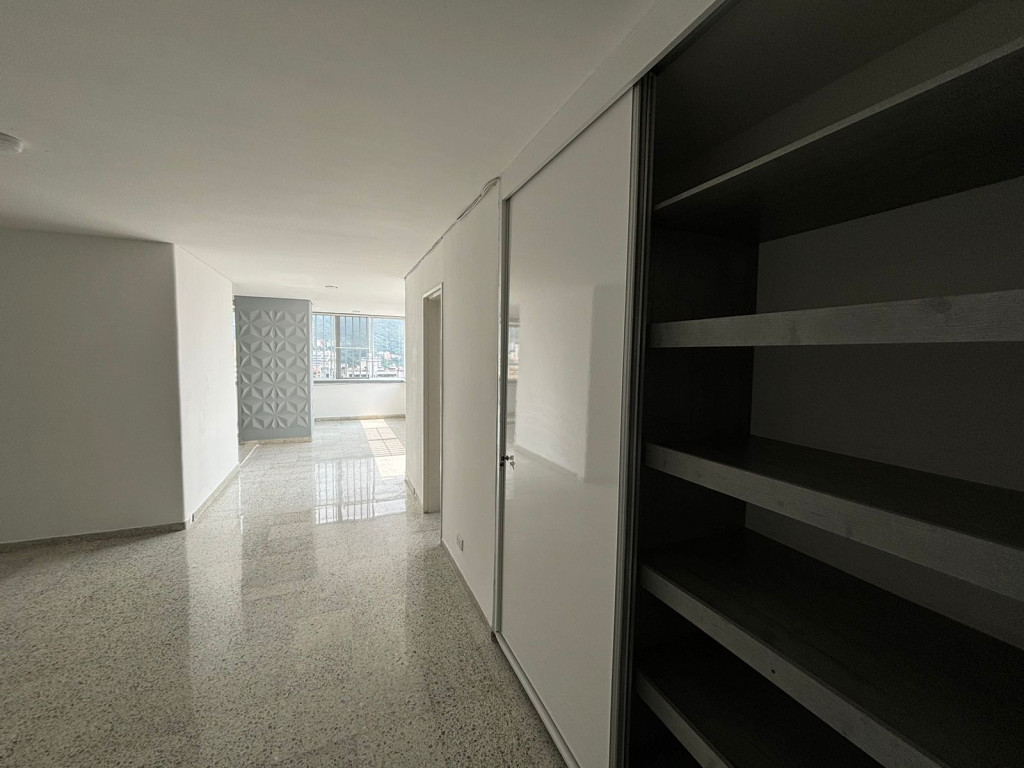 Vendo apartamento en  Versalles