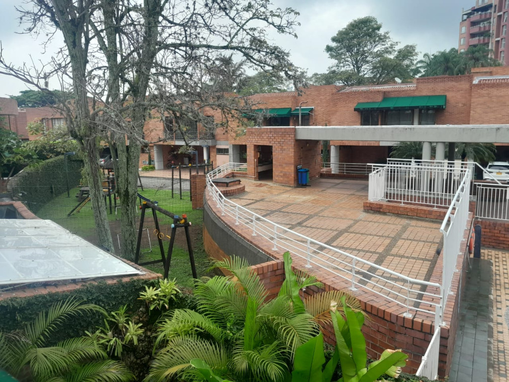 Vendo casa  en ciudad jardin