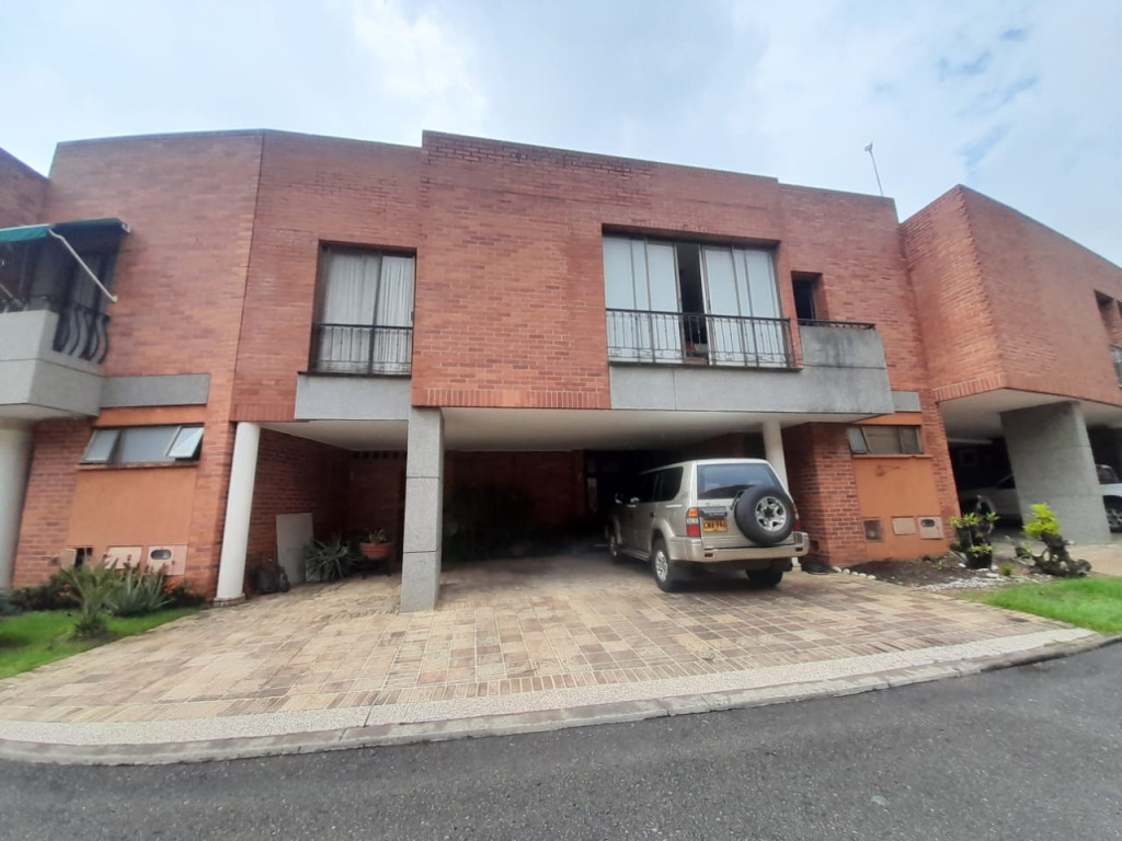Vendo casa  en ciudad jardin