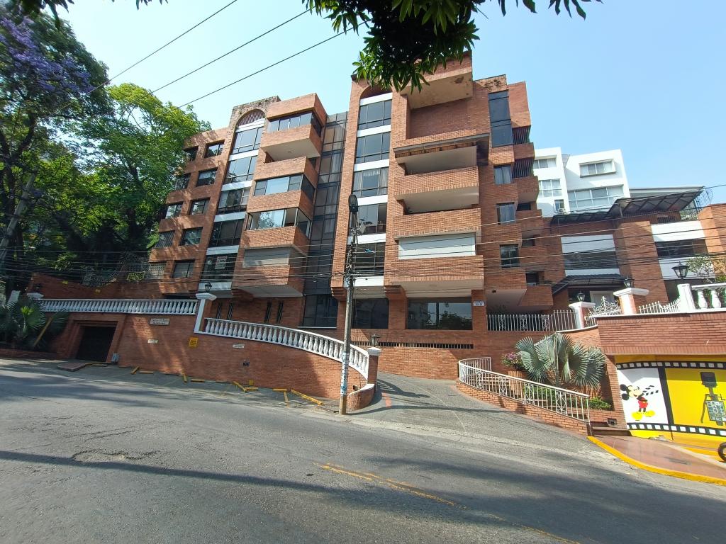 Vendo apartamento en el Oeste