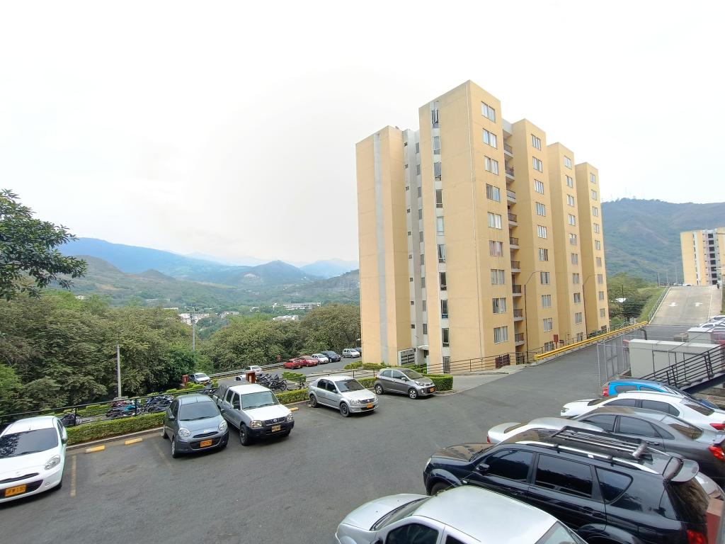 APARTAMENTO EN VENTA AL OESTE DE CALI BARRIO AGUACATAL