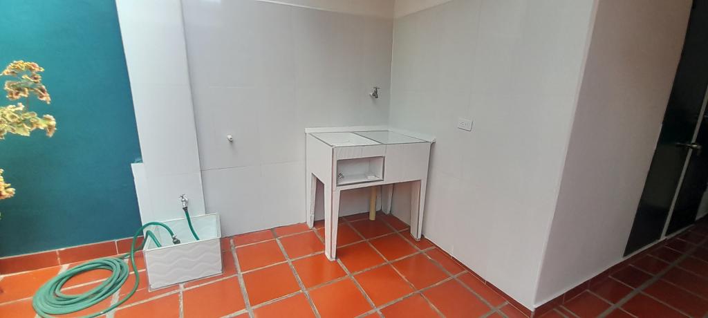 Arriendo Casa en san Antonio
