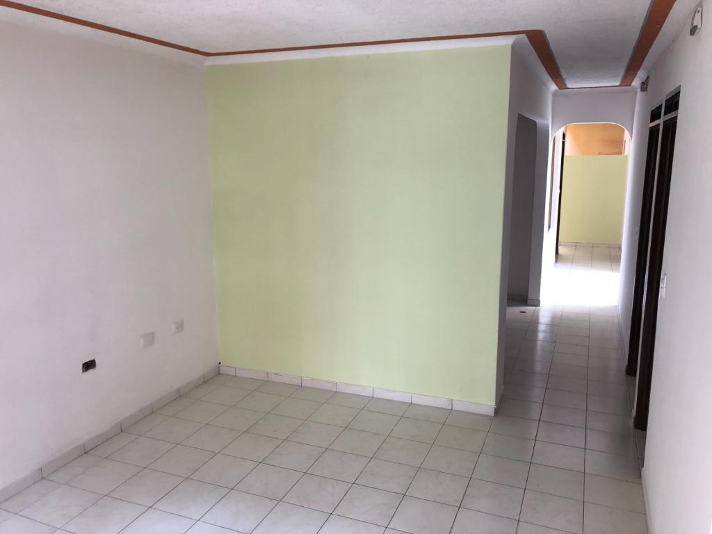 VENDO CASA BARRIO LAS GRANJAS-CALI