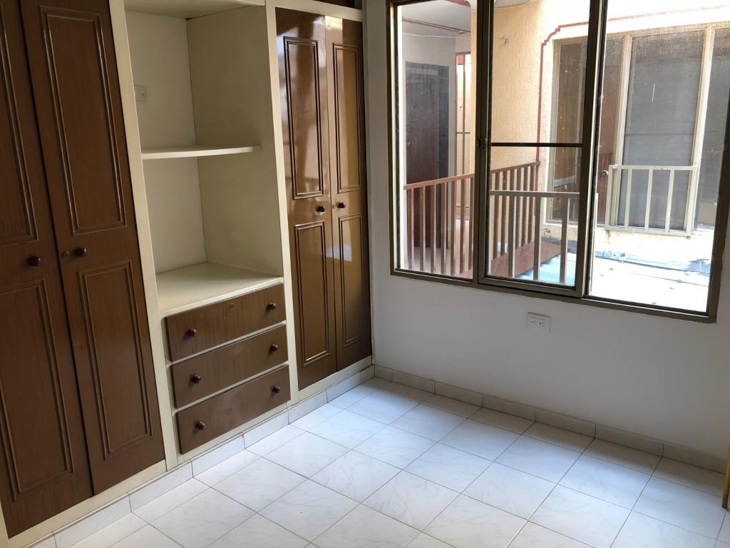 VENDO CASA BARRIO LAS GRANJAS-CALI