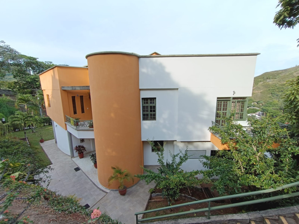 VENDO CASA EN BELLA SUIZA - CALI