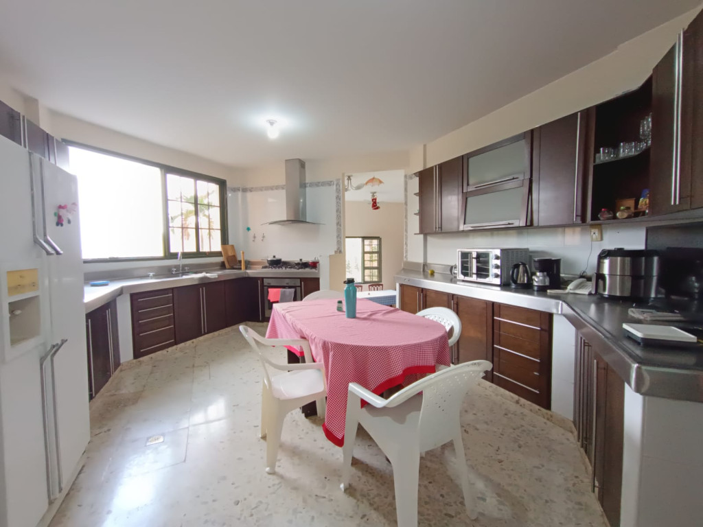 VENDO CASA EN BELLA SUIZA - CALI