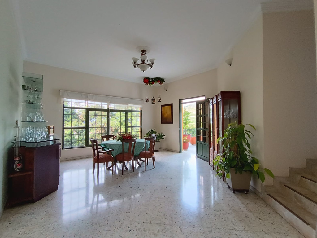 VENDO CASA EN BELLA SUIZA - CALI
