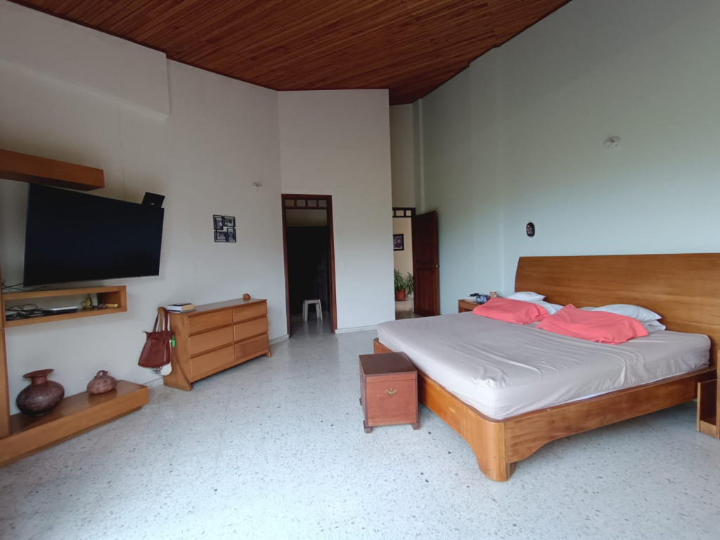 VENDO CASA EN BELLA SUIZA - CALI