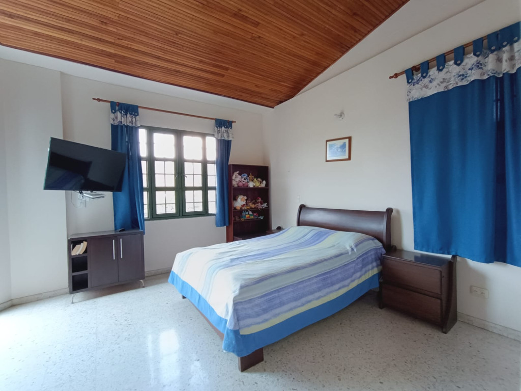 VENDO CASA EN BELLA SUIZA - CALI