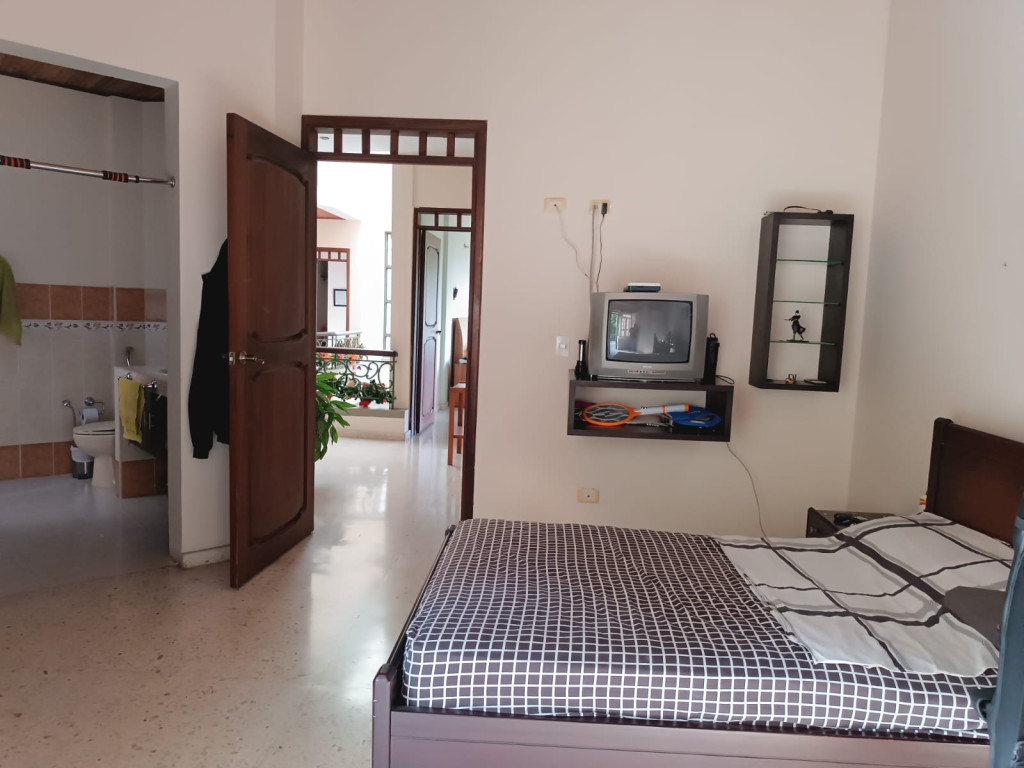 VENDO CASA EN BELLA SUIZA - CALI