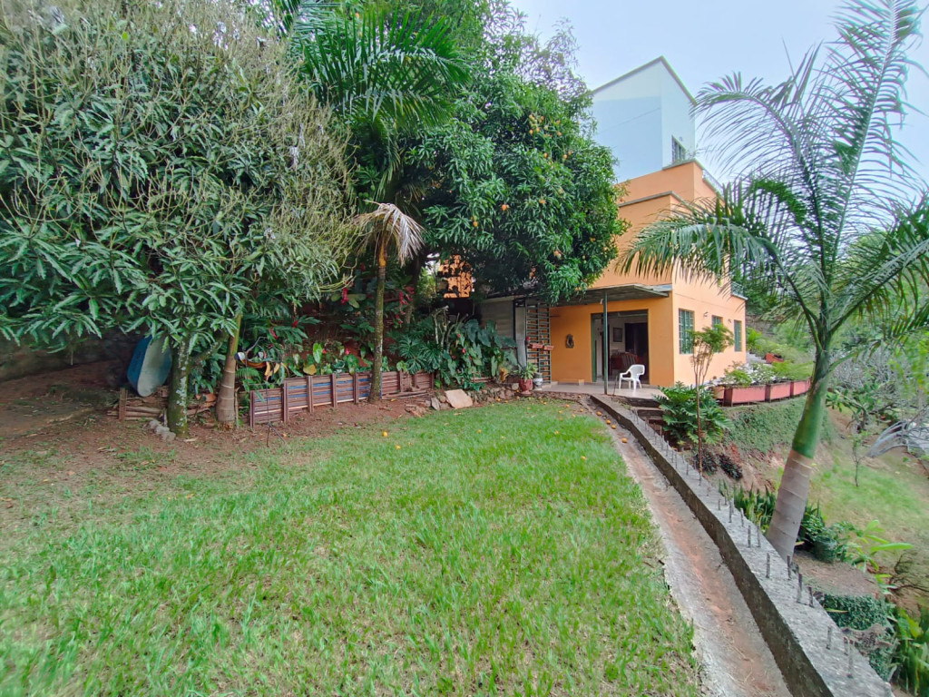 VENDO CASA EN BELLA SUIZA - CALI