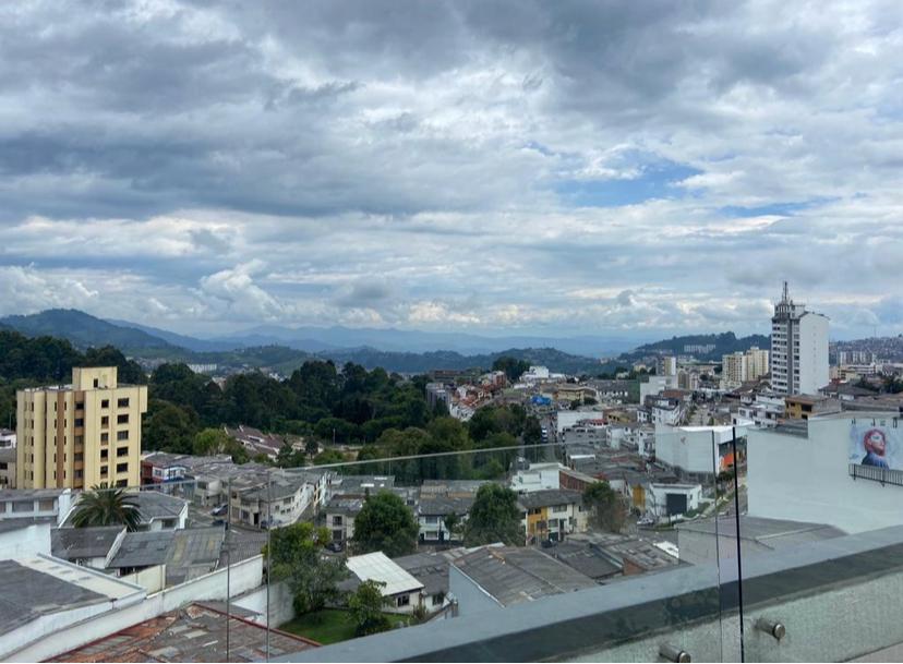 venta apartamento av. Santander Manizales 