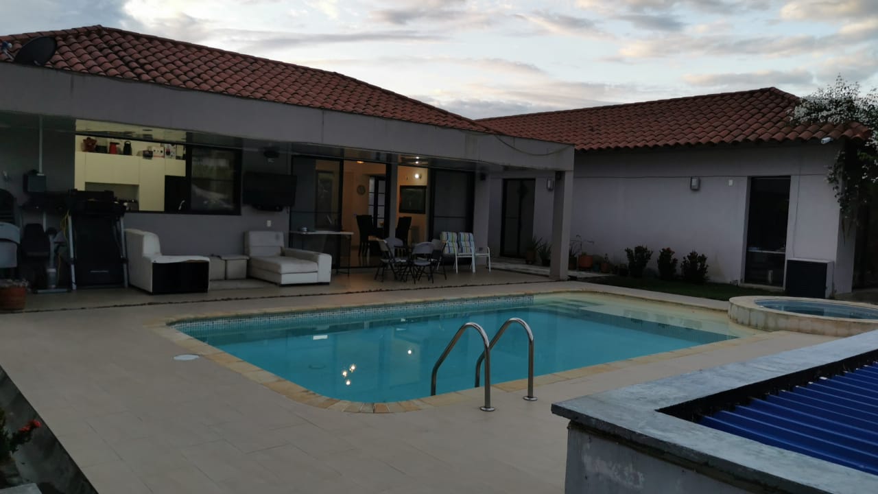 Venta de Casa Campestre Combia Pereira