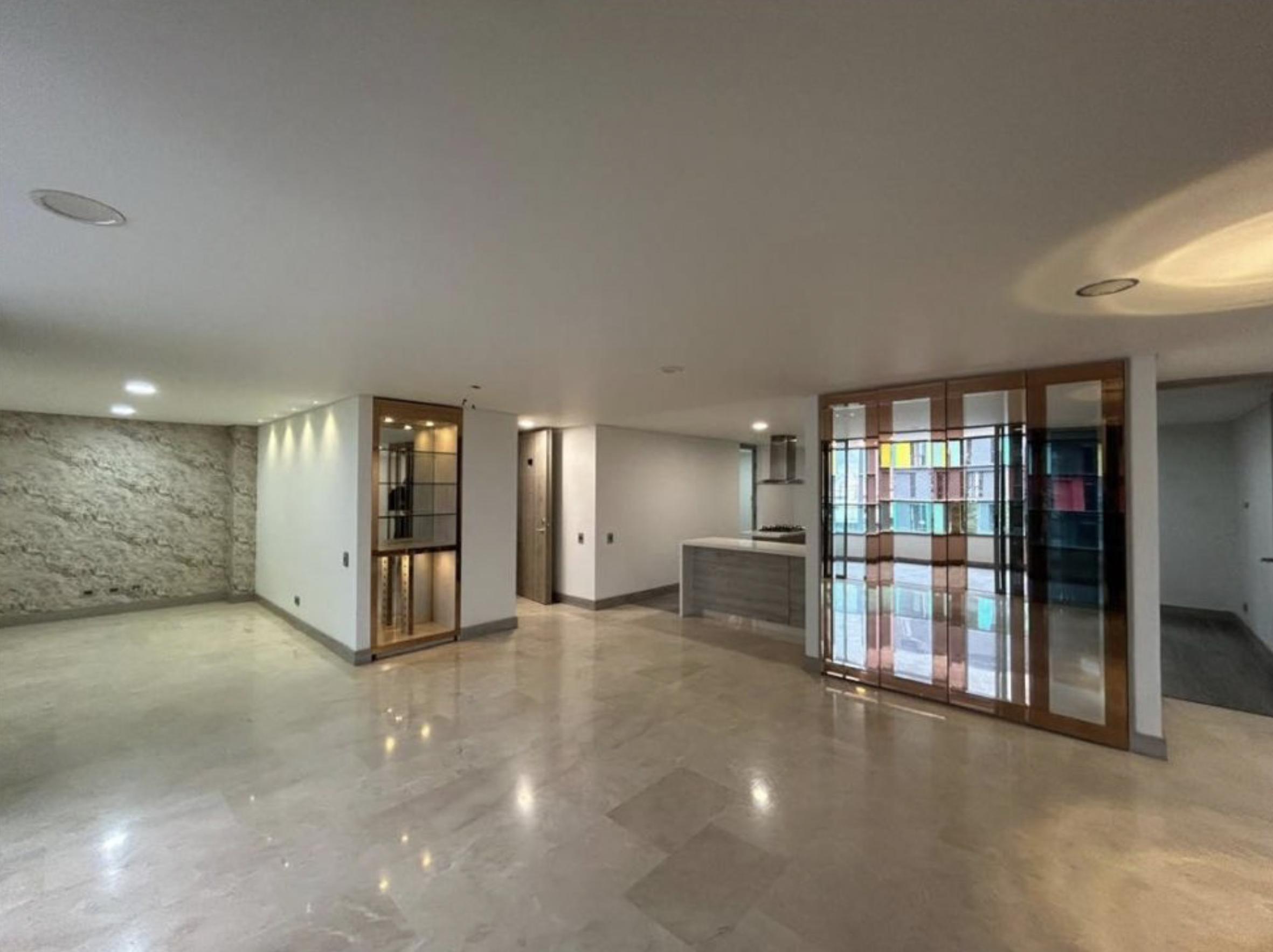 Venta apartamento laureles sector la UPB Medellin 