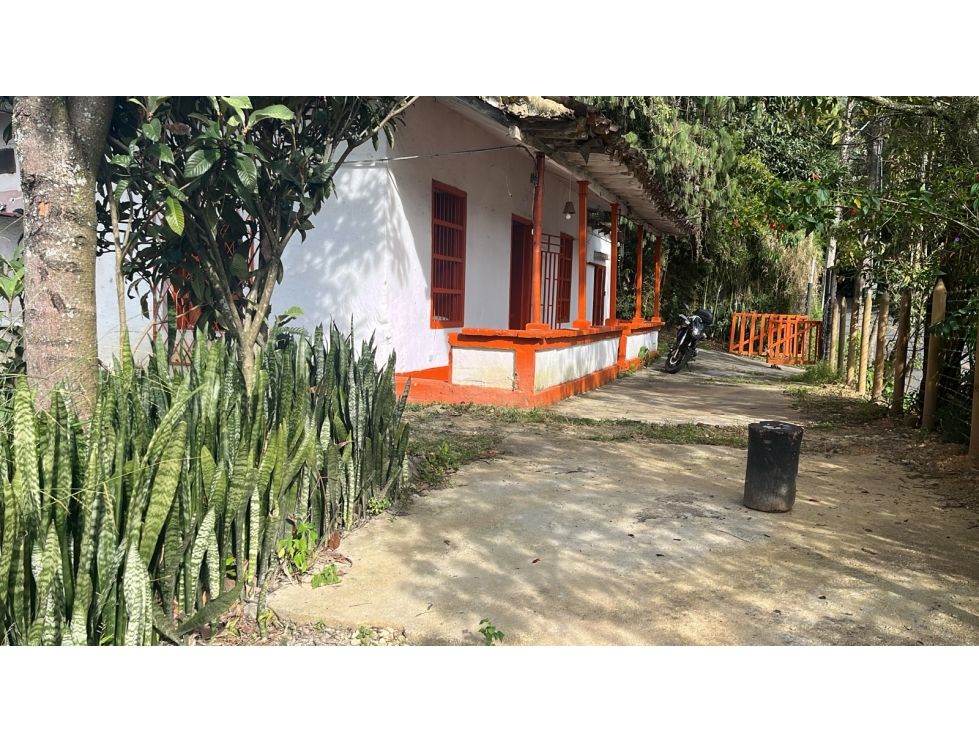 Venta Casa Lote Loma Del Chocho Envigado