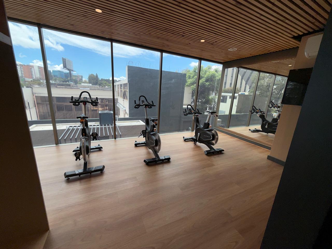 Edificio Arath Zona 10 Apartamento en Venta  - Miniatura 16