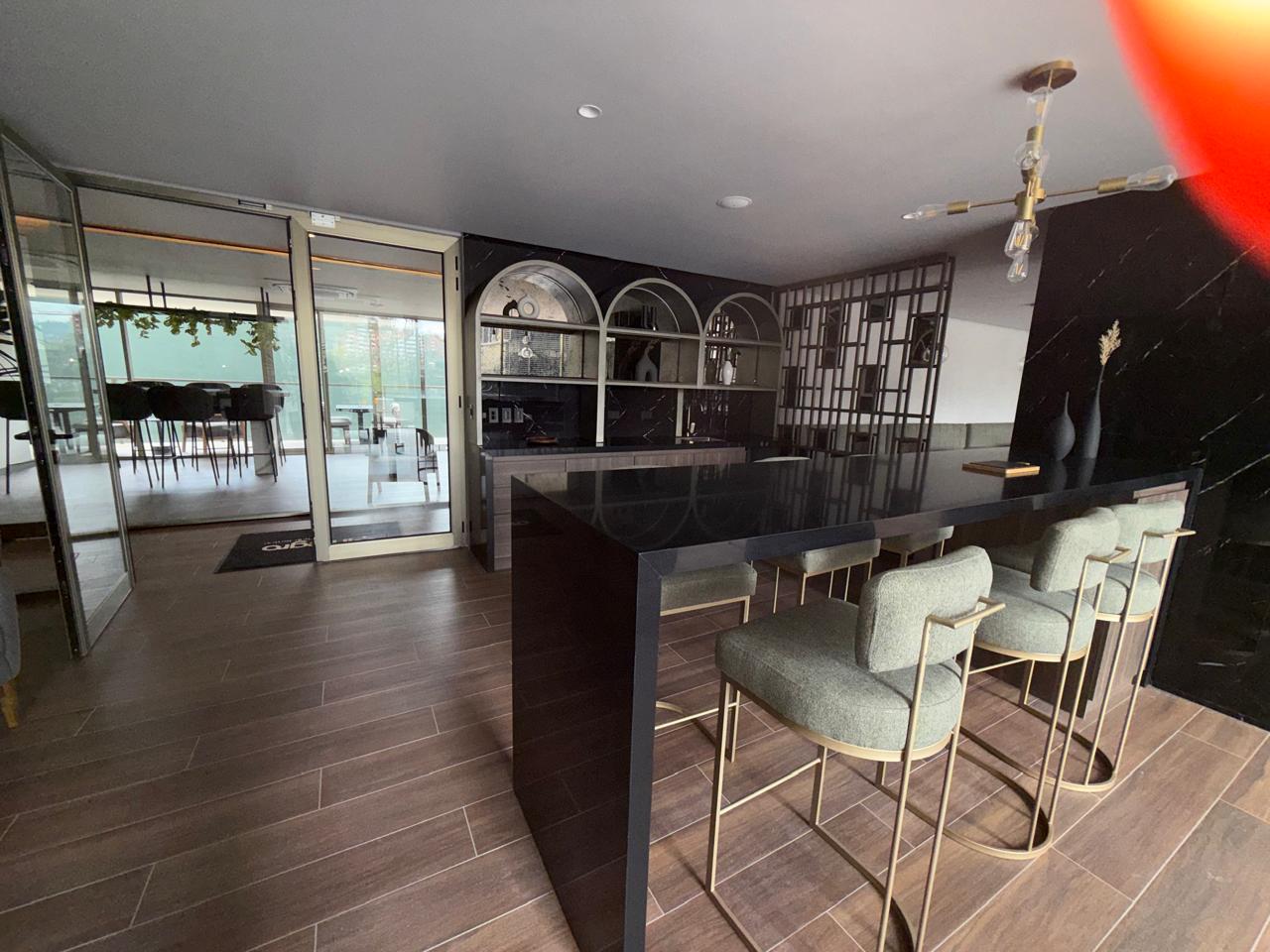 Edificio Arath Zona 10 Apartamento en Venta  - Miniatura 11