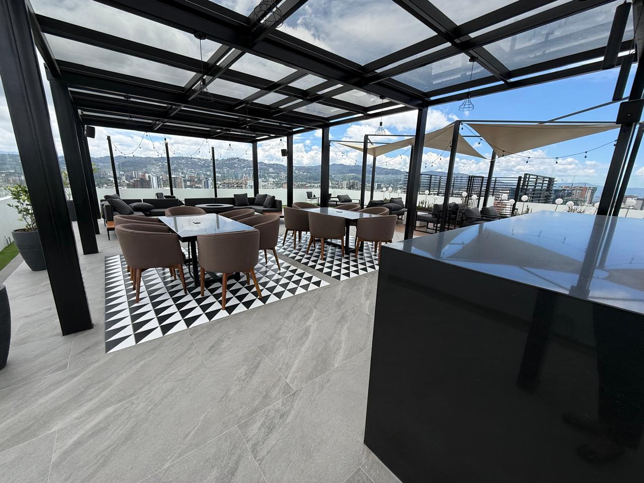 Edificio Arath Zona 10 Apartamento en Venta  - Miniatura 2