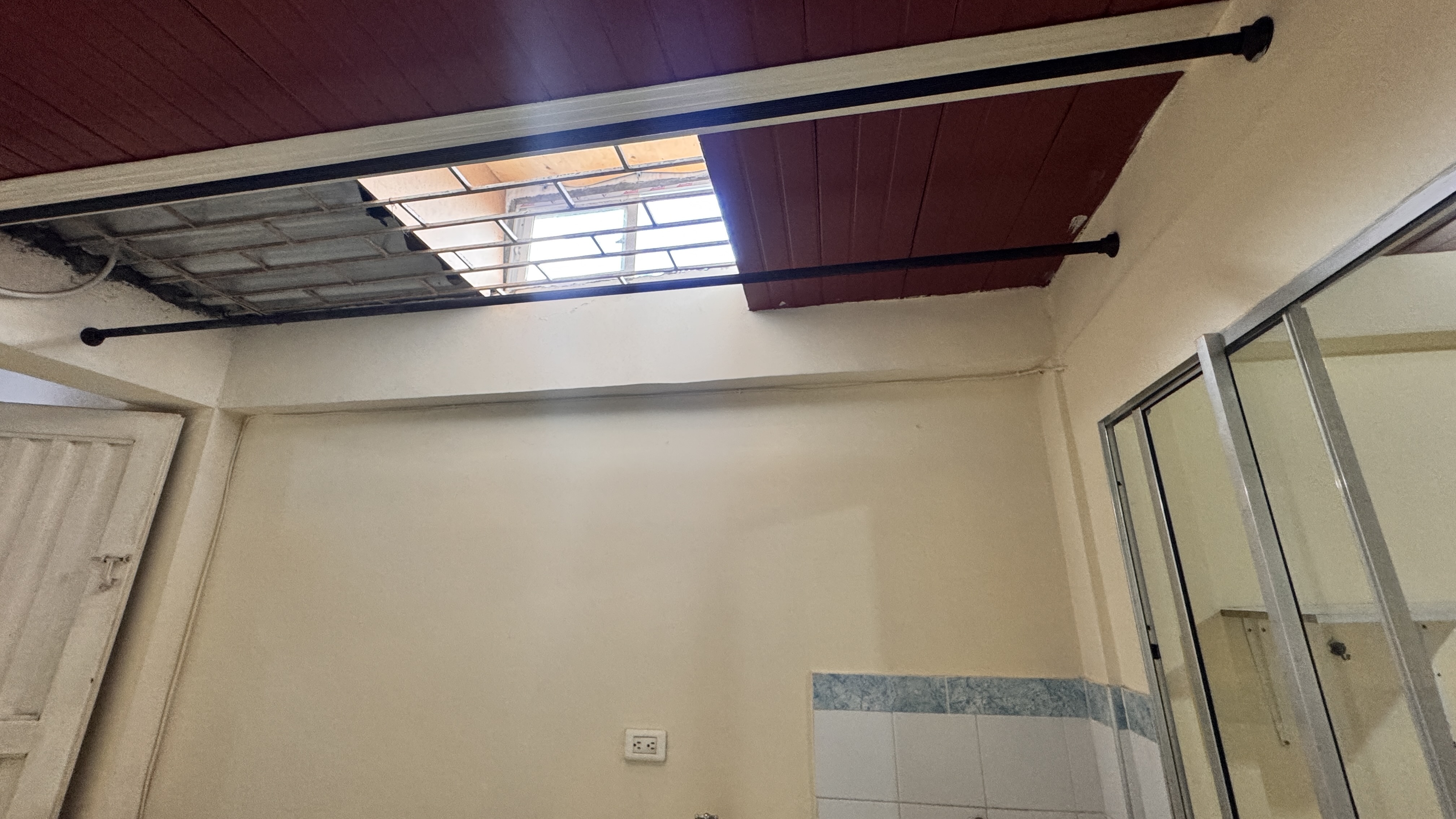 Imagen de APARTAESTUDIO en Arriendo en PEREIRA - 2500 LOTES