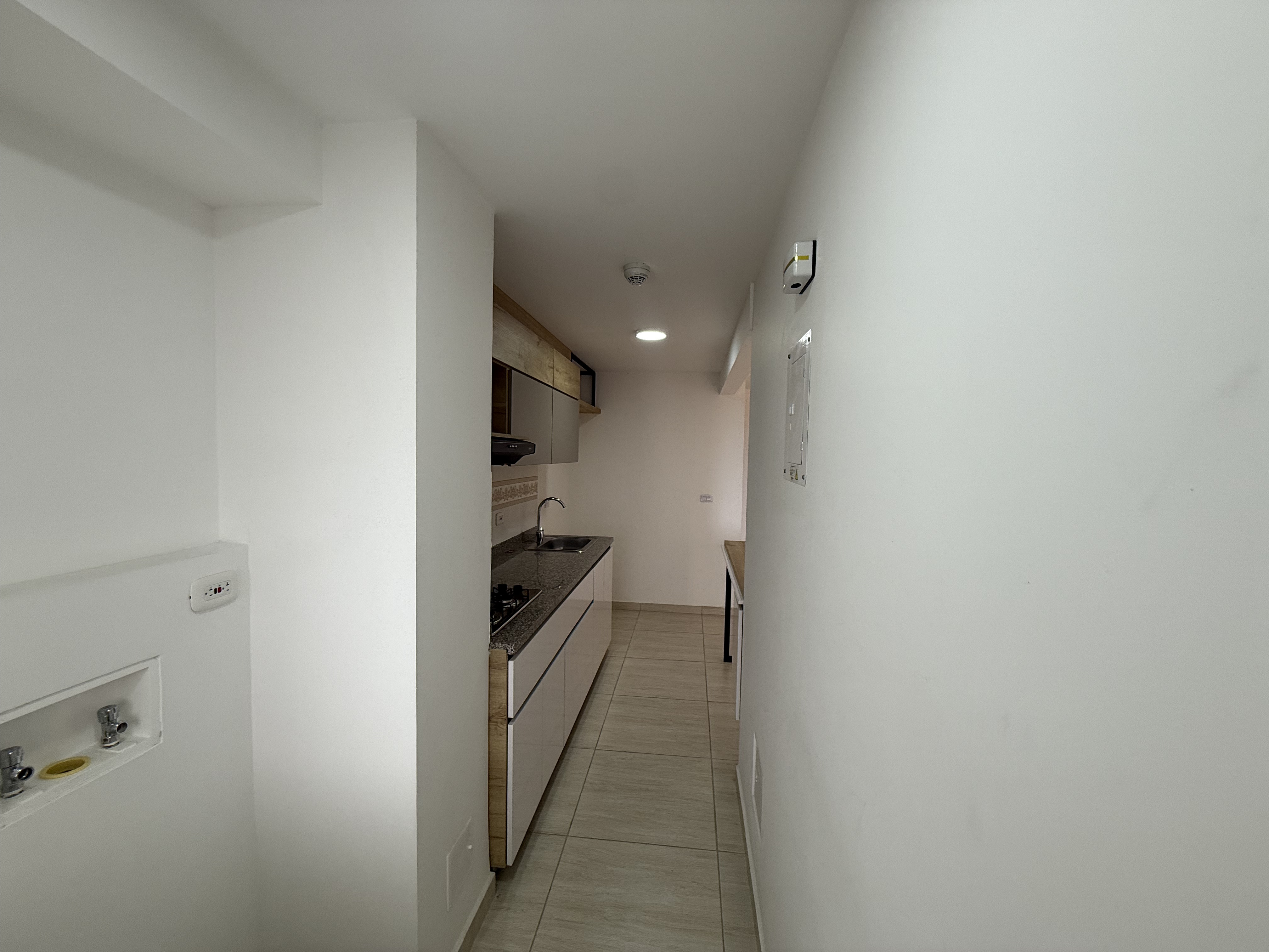 Imagen de APARTAMENTO EN VENTA CONJ. SENDEROS DE SAN SILVESTRE, AV SUR 